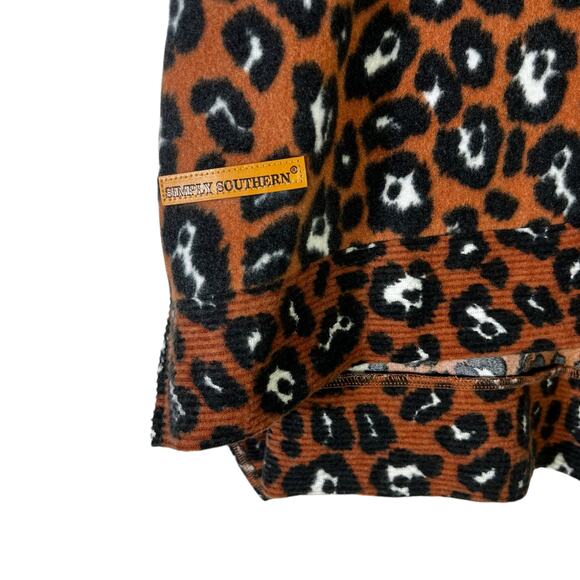 NWT Simply Southern Leopard Print Tunic Sweater Size OS Brown Cowl Neck Country - Picture 4 of 8